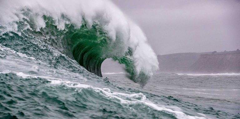 Tsunami!
